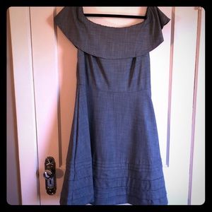Banana Republic Women’s Chambray dress